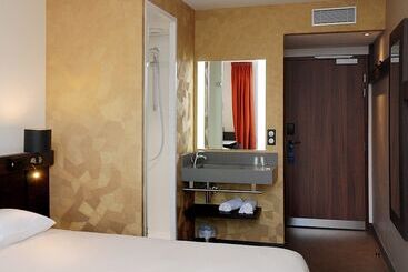 هتل Ibis Budget Annecy Sud Poisy