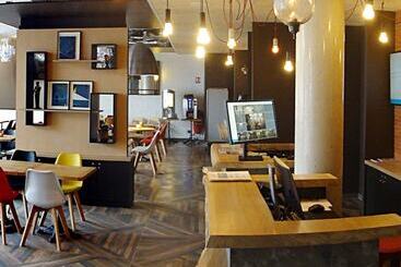 هتل Ibis Budget Annecy Sud Poisy