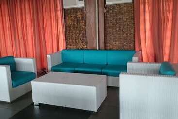 هتل L'fisher Chalet