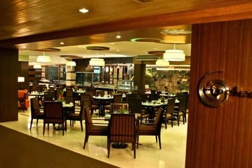 هتل L'fisher Chalet