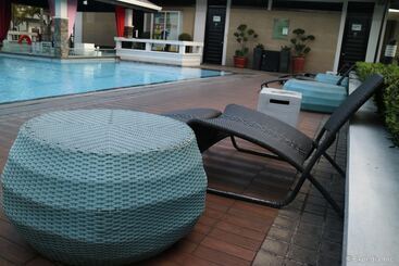 هتل L'fisher Chalet
