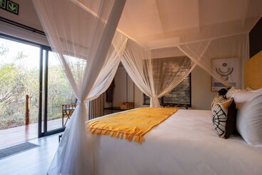 בית מלון כפרי Moya Safari Lodge & Villa