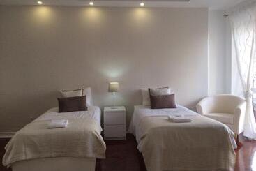 پانسیون 4u Lisbon Iv Guesthouse Airport