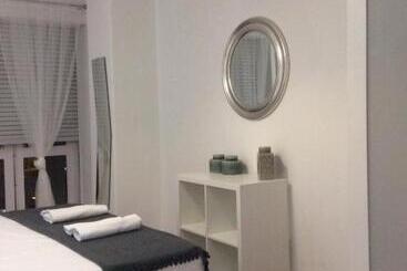 پانسیون 4u Lisbon Iv Guesthouse Airport