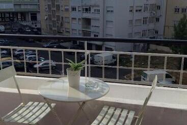پانسیون 4u Lisbon Iv Guesthouse Airport