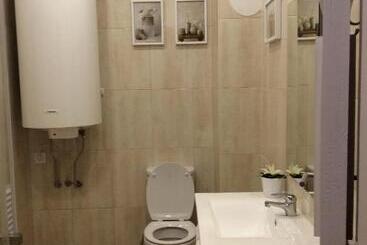 پانسیون 4u Lisbon Iv Guesthouse Airport