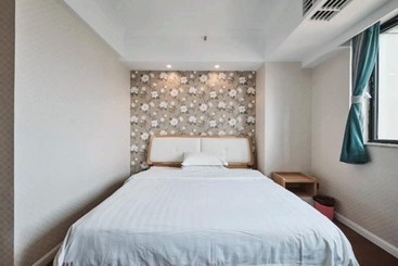 Shenzhen To World Holiday Apartment