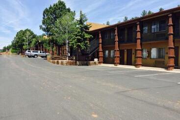 هتل Aspen Flagstaff/ Grand Canyon Innsuites