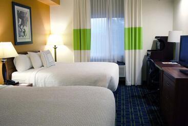 בית מלון כפרי Fairfield Inn & Suites By Marriott San Francisco San Carlos