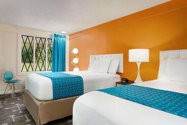 酒店 Dover Inn And Suites