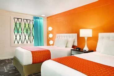 酒店 Dover Inn And Suites