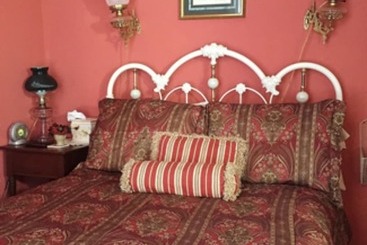 هتل Inn At The Canal Bed & Breakfast