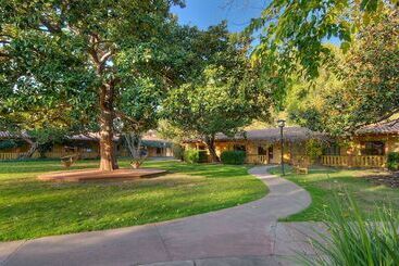 Inn Marin And Suites, Ascend Hotel Collection