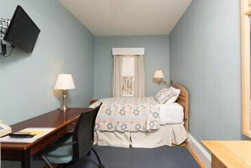 Hotel Irving House At Harvard