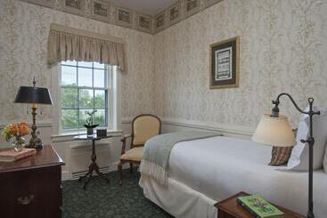 Hotel Jared Coffin House