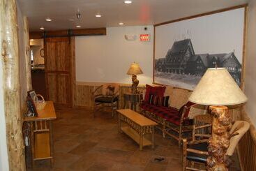 هتل Kelly Inn West Yellowstone