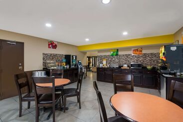 هتل Quality Inn Johnson City I 26 Exit 17