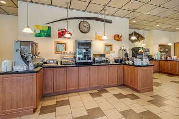 هتل Quality Inn Kenai