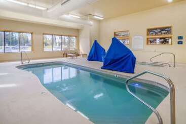 هتل Quality Inn Kenai