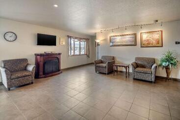 هتل Quality Inn Kenai