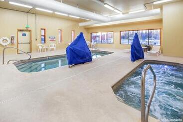 هتل Quality Inn Kenai