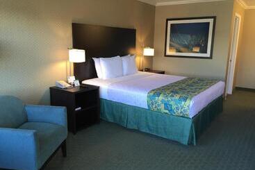 هتل Regency Inn At San Francisco Airport