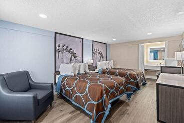 호텔 Super 8 By Wyndham Kissimmee Orlando