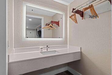 호텔 Super 8 By Wyndham Kissimmee Orlando