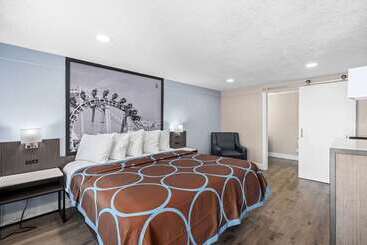 호텔 Super 8 By Wyndham Kissimmee Orlando
