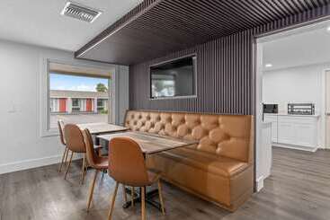 호텔 Super 8 By Wyndham Kissimmee Orlando