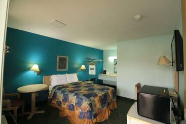 هتل Travelodge By Wyndham Parkersburg