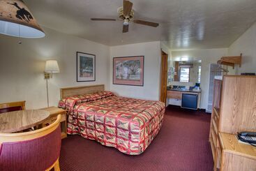 Kiva Motel