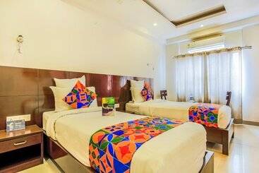 Fabhotel Royal Heritage