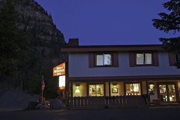 Hot Springs Inn