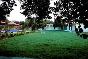 هتل Aroma Resort Pushkar