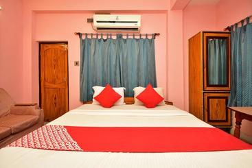 هتل Kahini By Oyo Rooms