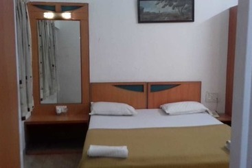 هتل Rajdhani