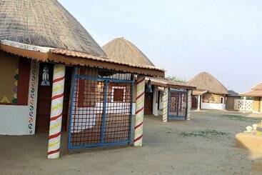 هتل Rann Visamo Village Resort