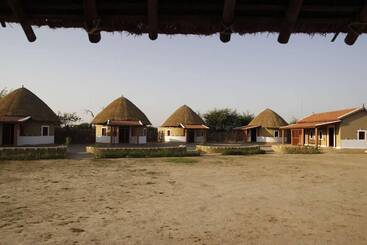 هتل Rann Visamo Village Resort