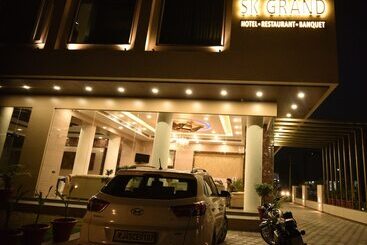 هتل Sk Grand