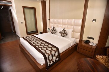 هتل Sk Grand