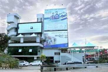 هتل Swarnaa Paradise