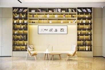 Atour Hotel City Hall Linyi