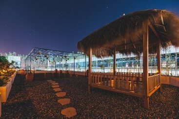 Atour Hotel Jinzhou Ave Airport Ningbo