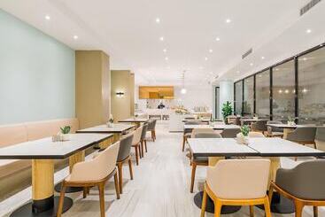 Atour Hotel New District Beidaihe Qinhuangdao