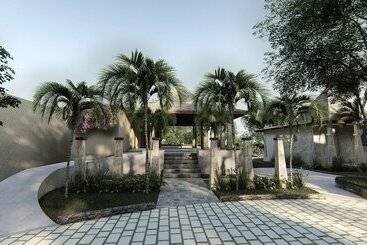 هتل 7 Chakras Resort