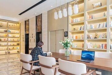 Atour Hotel North Railway Station Road Changsha