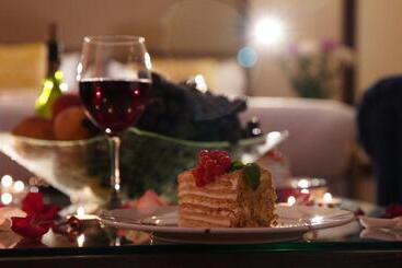 Garden Hotel & Spa