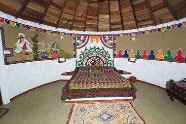 استراحتگاه Banni Village Stay