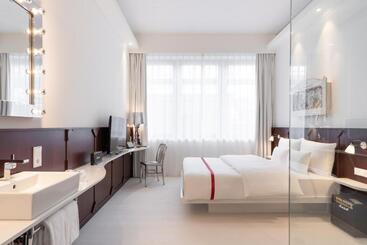 Ruby Leni Hotel Dusseldorf
